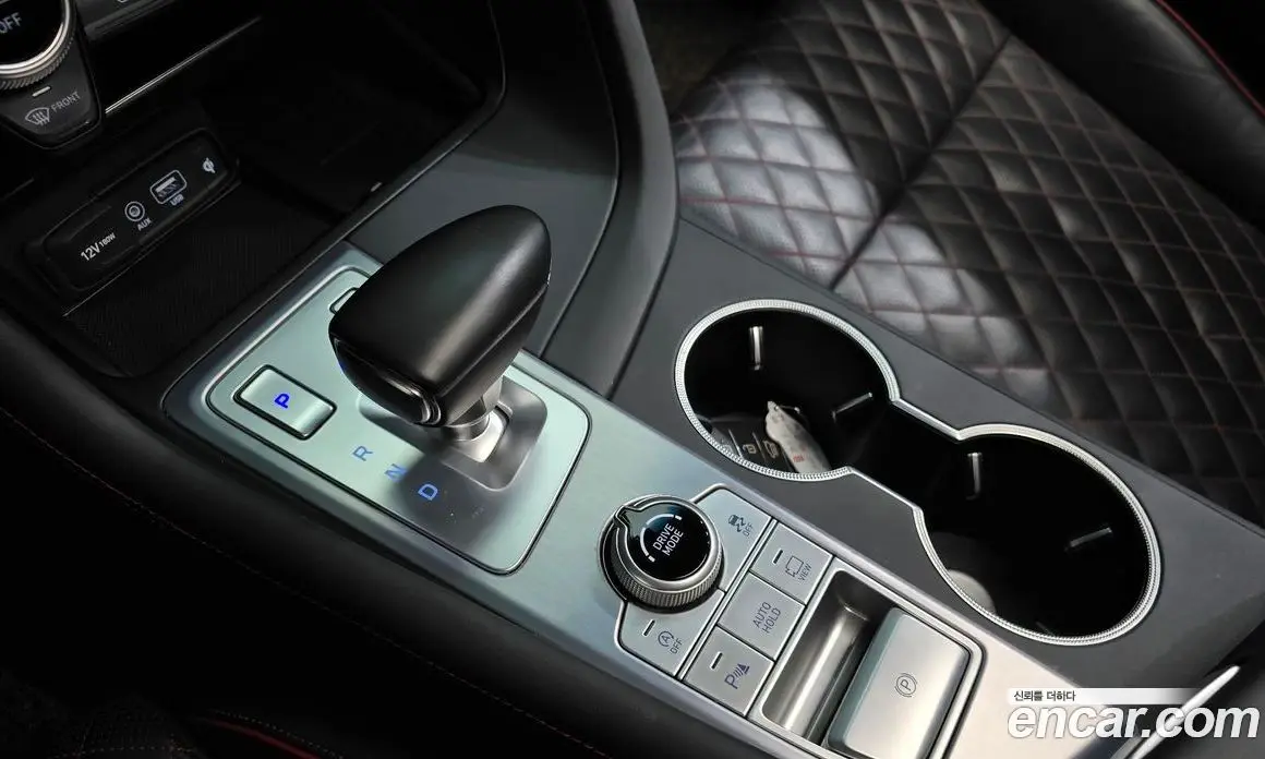 Genesis G70 2019 2.0 автомат (гидро), фото 9