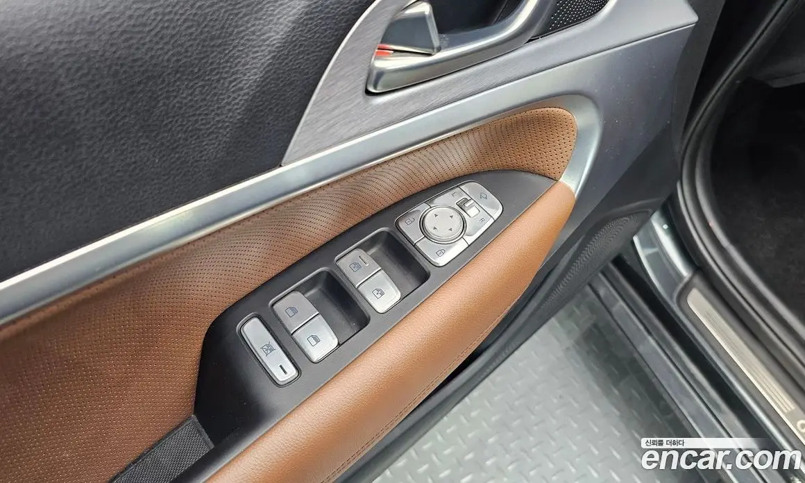 Genesis G70 2019 2.0 автомат (гидро), фото 26