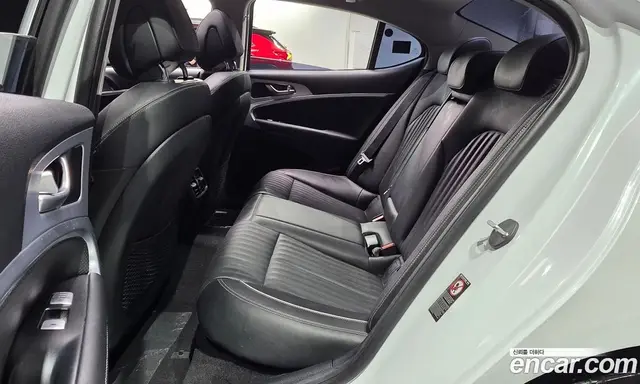 Genesis G70 2019 2.0 автомат (гидро), миниатюра 11