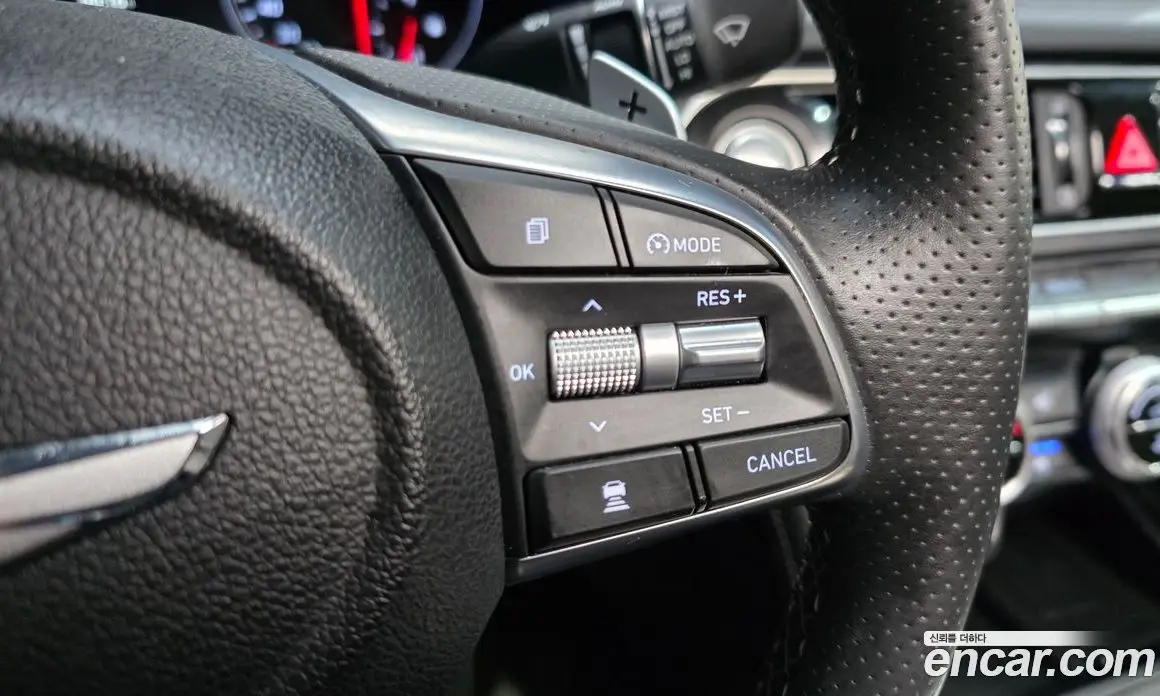 Genesis G70 2019 2.0 автомат (гидро), фото 15