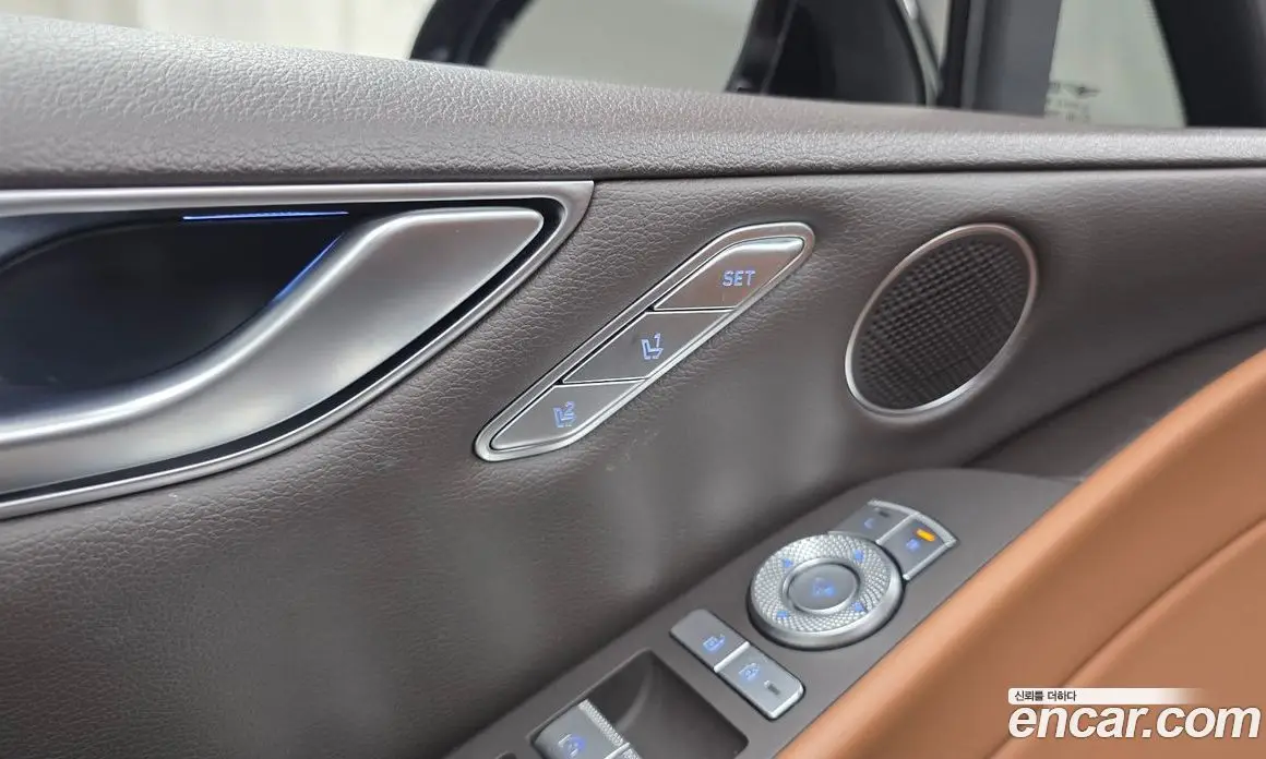 Genesis G80 2023 2.5 автомат (гидро), фото 17