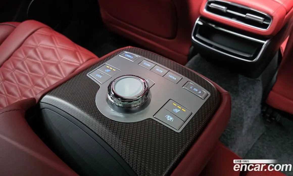 Genesis G80 2025 2.5 автомат (гидро), фото 24