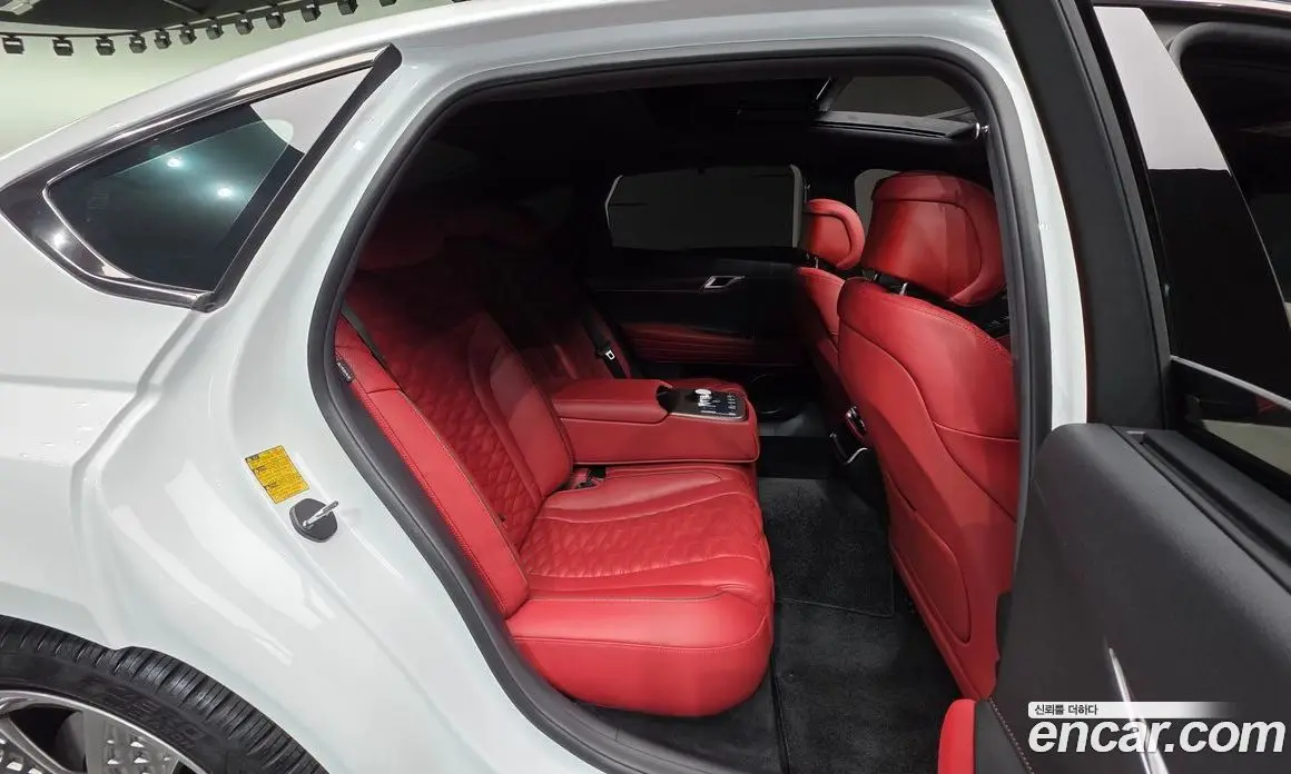 Genesis G80 2025 2.5 автомат (гидро), фото 25