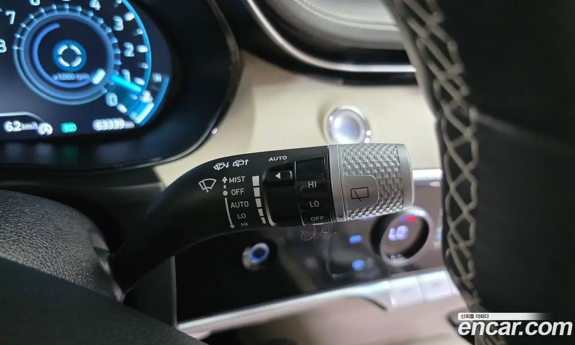 Genesis GV70 2021 2.5 автомат (гидро), фото 27