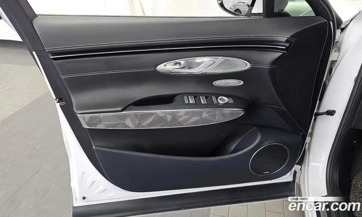 Genesis GV70 2021 2.2 автомат (гидро), фото 14