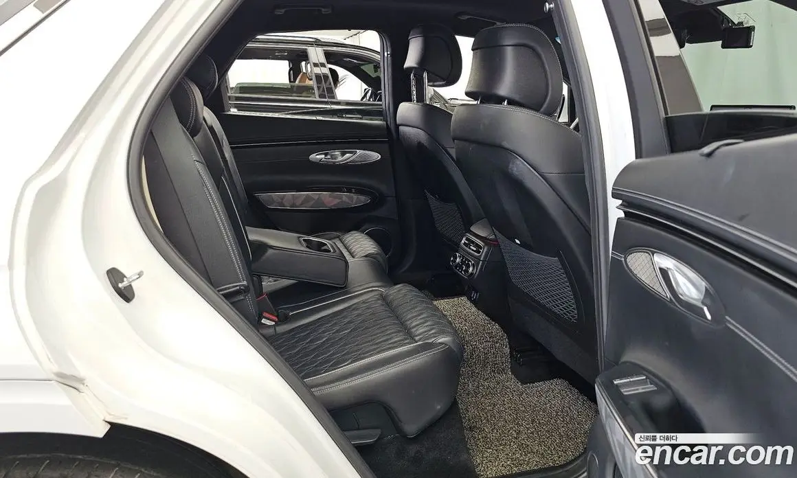 Genesis GV70 2021 2.2 автомат (гидро), фото 18