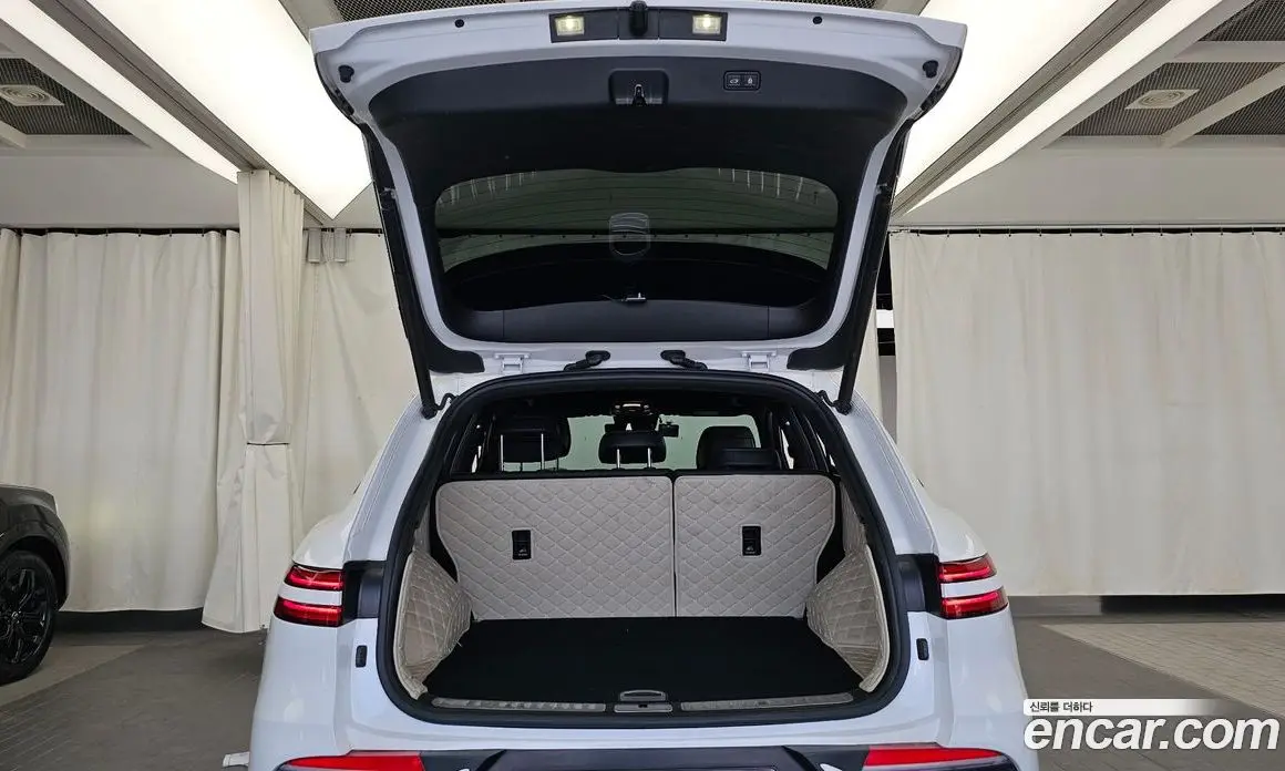 Genesis GV70 2021 2.2 автомат (гидро), фото 26