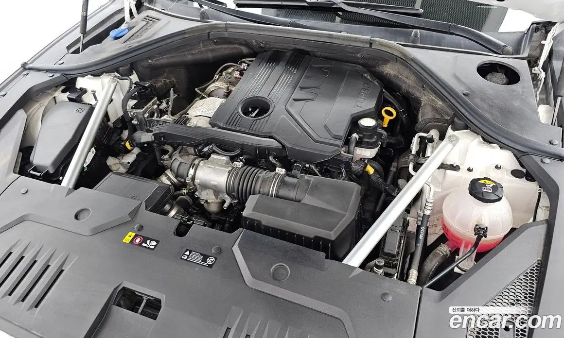 Genesis GV70 2021 2.2 автомат (гидро), фото 6