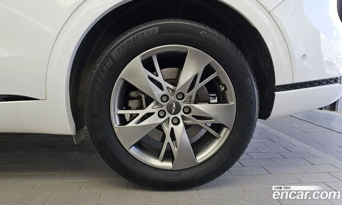 Genesis GV70 2021 2.2 автомат (гидро), фото 7