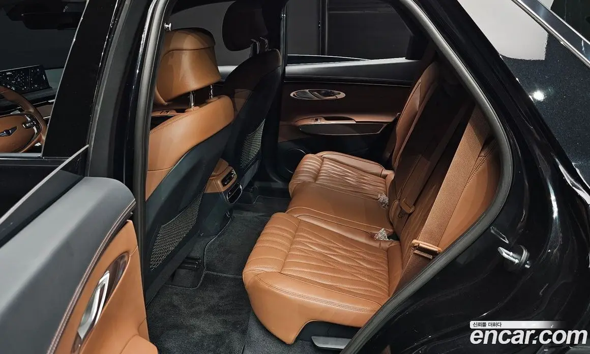 Genesis GV70 2022 2.5 автомат (гидро), фото 16