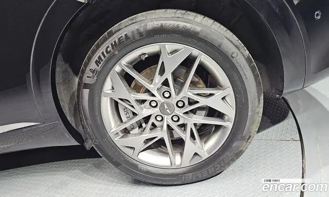 Genesis GV70 2022 2.5 автомат (гидро), миниатюра 7
