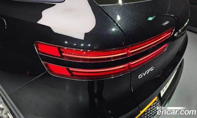 Genesis GV70 2022 2.5 автомат (гидро), миниатюра 9