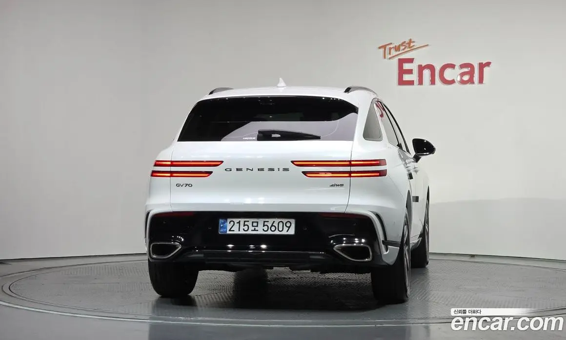 Genesis GV70 2024 2.5 автомат (гидро), фото 4