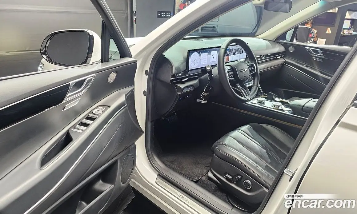Genesis GV80 2024 2.5 автомат (гидро), фото 13