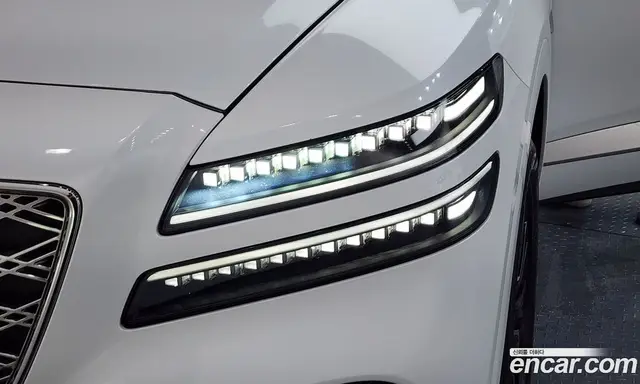Genesis GV80 2024 2.5 автомат (гидро), миниатюра 7