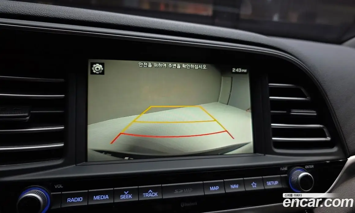 Hyundai Avante 2019 1.6 автомат (гидро), фото 15