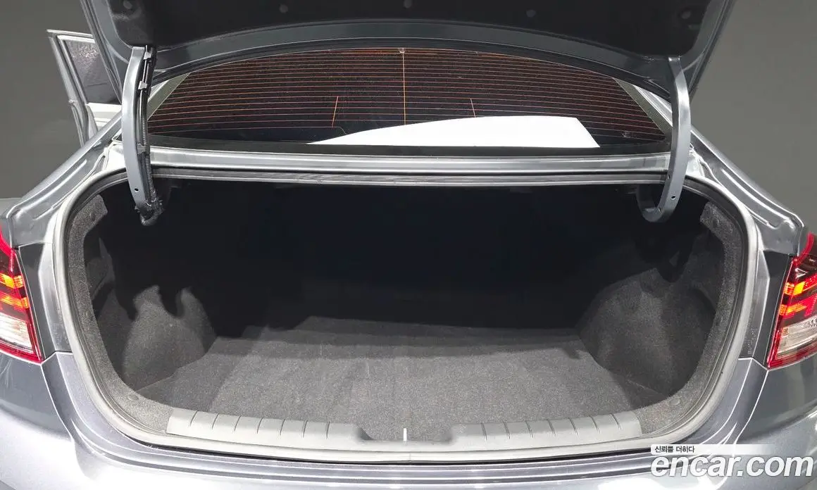 Hyundai Avante 2019 1.6 автомат (гидро), фото 20