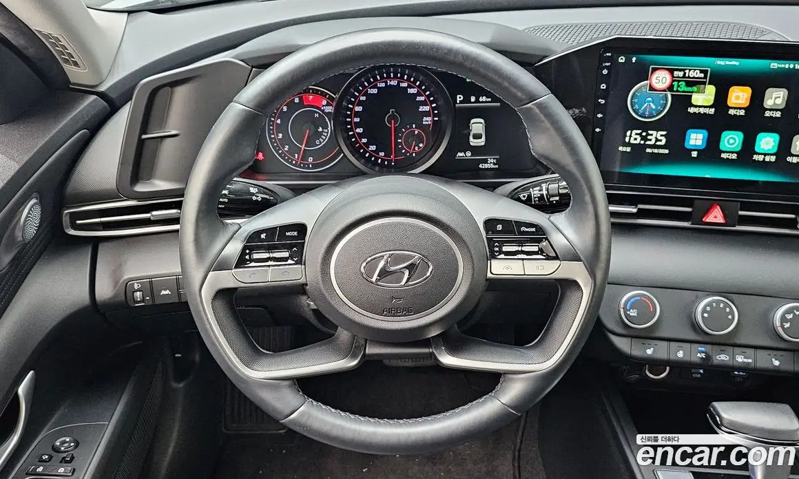 Hyundai Avante 2022 1.6 автомат (гидро), фото 19