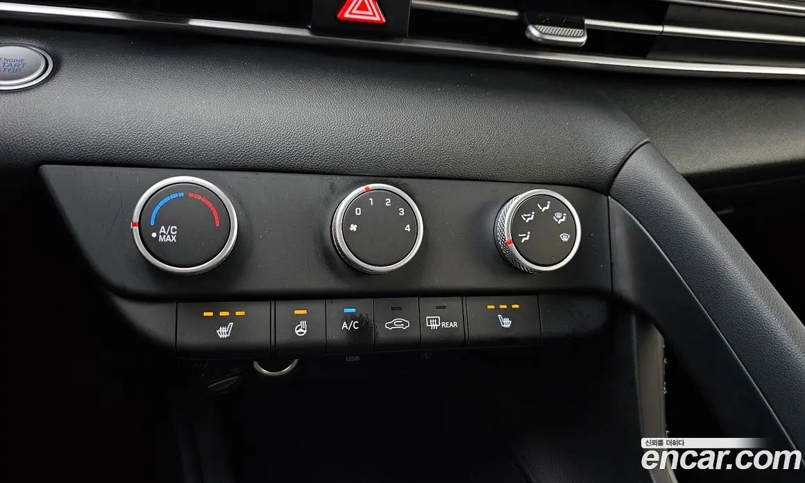 Hyundai Avante 2022 1.6 автомат (гидро), фото 23