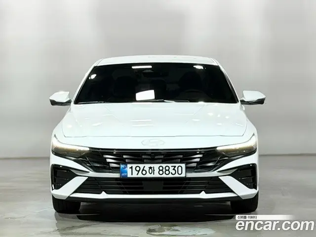Hyundai Avante 2024 1.6 автомат (гидро), миниатюра 3