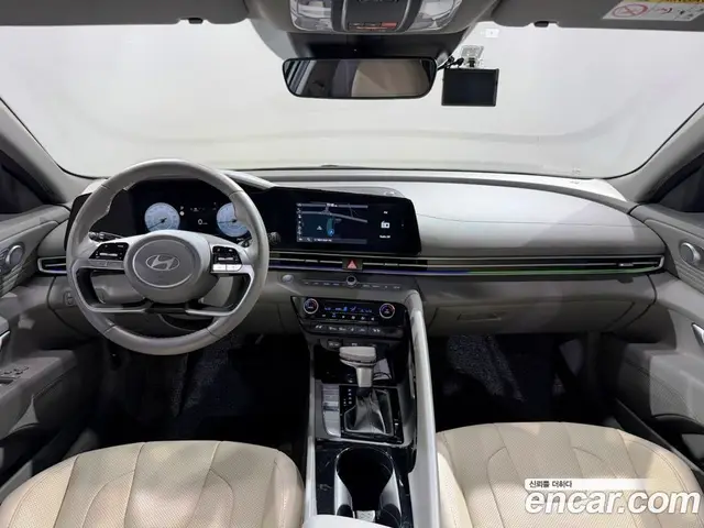 Hyundai Avante 2024 1.6 автомат (гидро), миниатюра 4