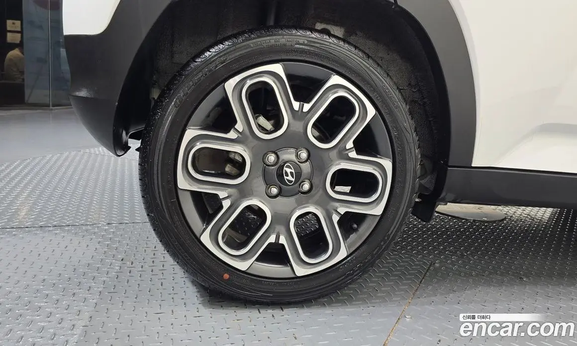 Hyundai Casper 2024 1.0 автомат (гидро), фото 5