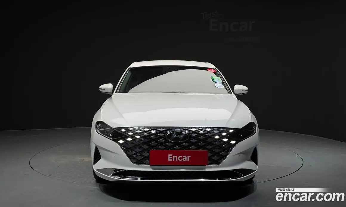 Hyundai Grandeur 2020 2.5 автомат (гидро), фото 3