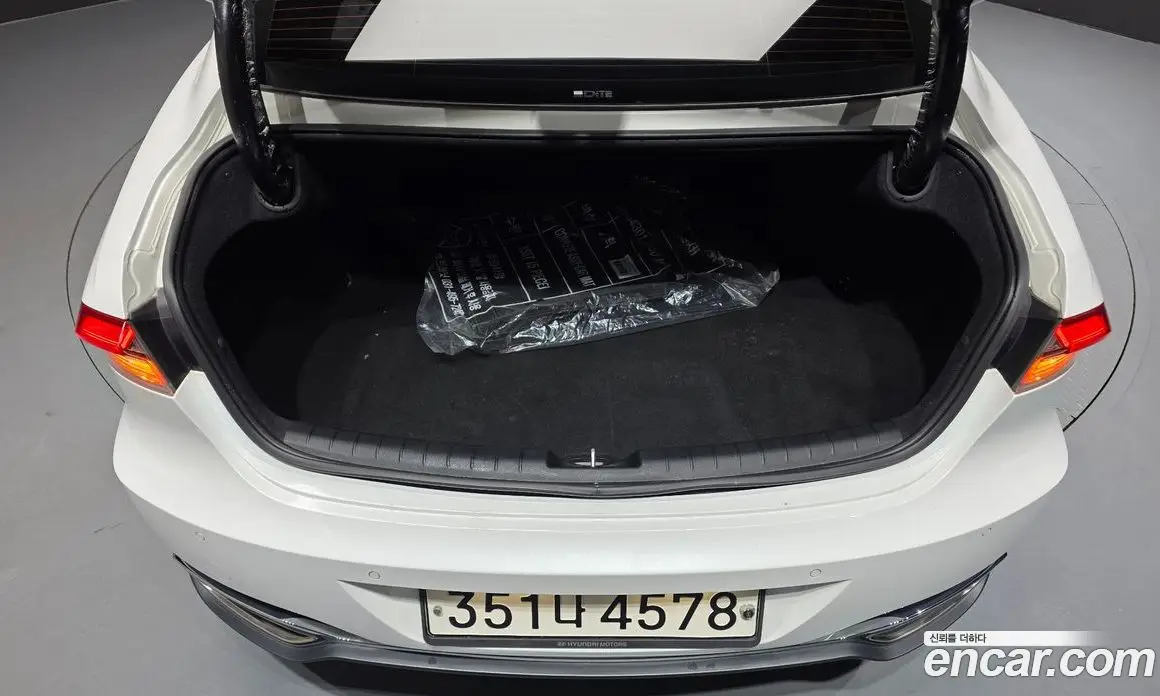 Hyundai Grandeur 2020 2.5 автомат (гидро), фото 23