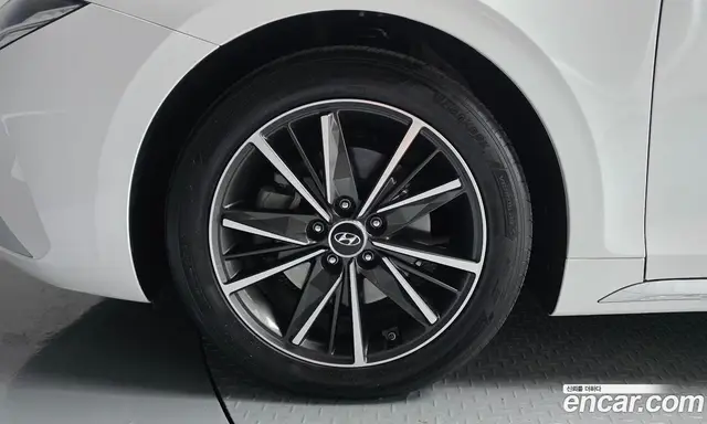 Hyundai Grandeur 2020 2.5 автомат (гидро), миниатюра 5
