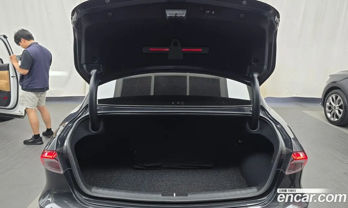 Hyundai Grandeur 2020 2.4 автомат (гидро), фото 26