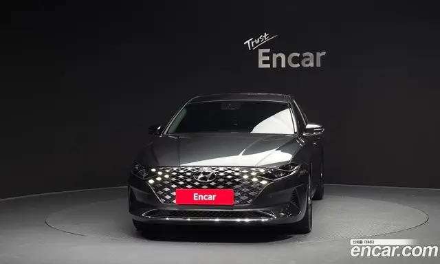 Hyundai Grandeur 2022 2.5 автомат (гидро), миниатюра 3