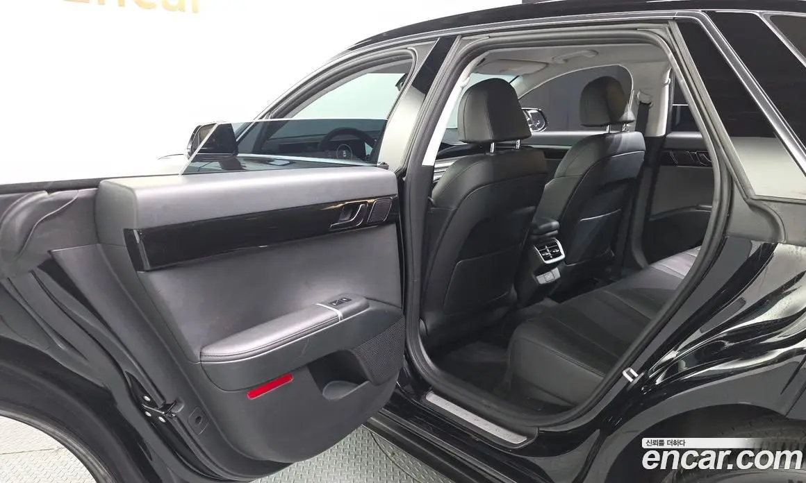 Hyundai Grandeur 2023 2.5 автомат (гидро), фото 16