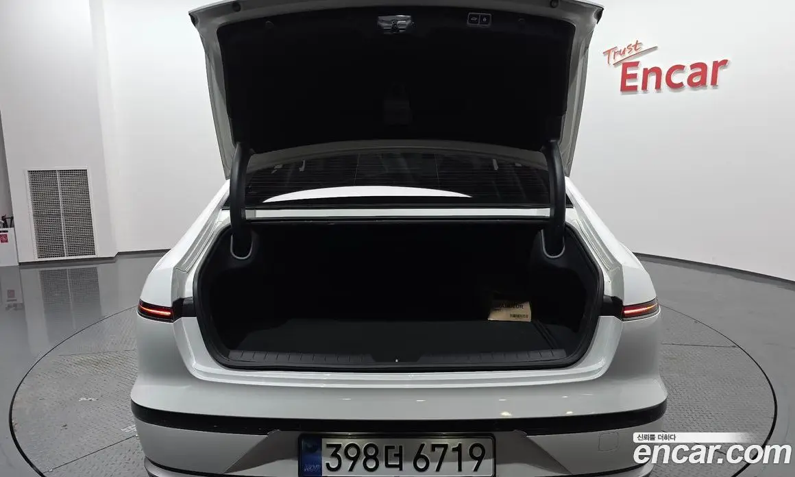 Hyundai Grandeur 2023 3.5 автомат (гидро), фото 25