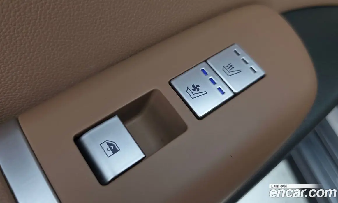 Hyundai Grandeur 2023 2.5 автомат (гидро), фото 18