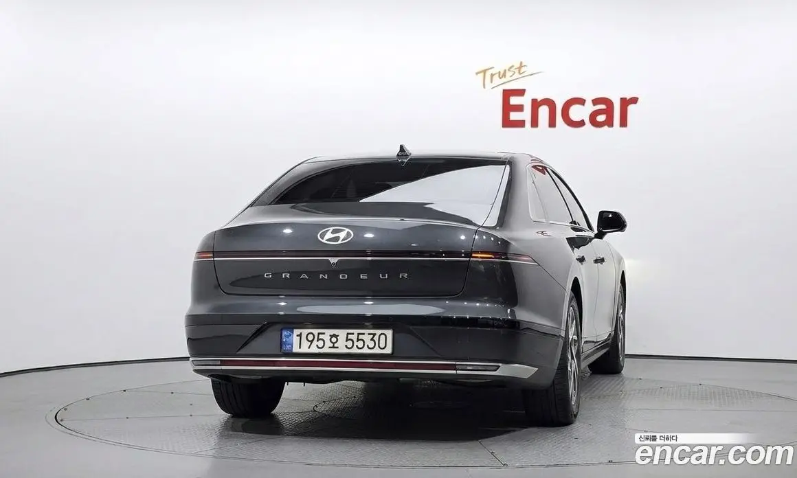 Hyundai Grandeur 2023 2.5 автомат (гидро), фото 4