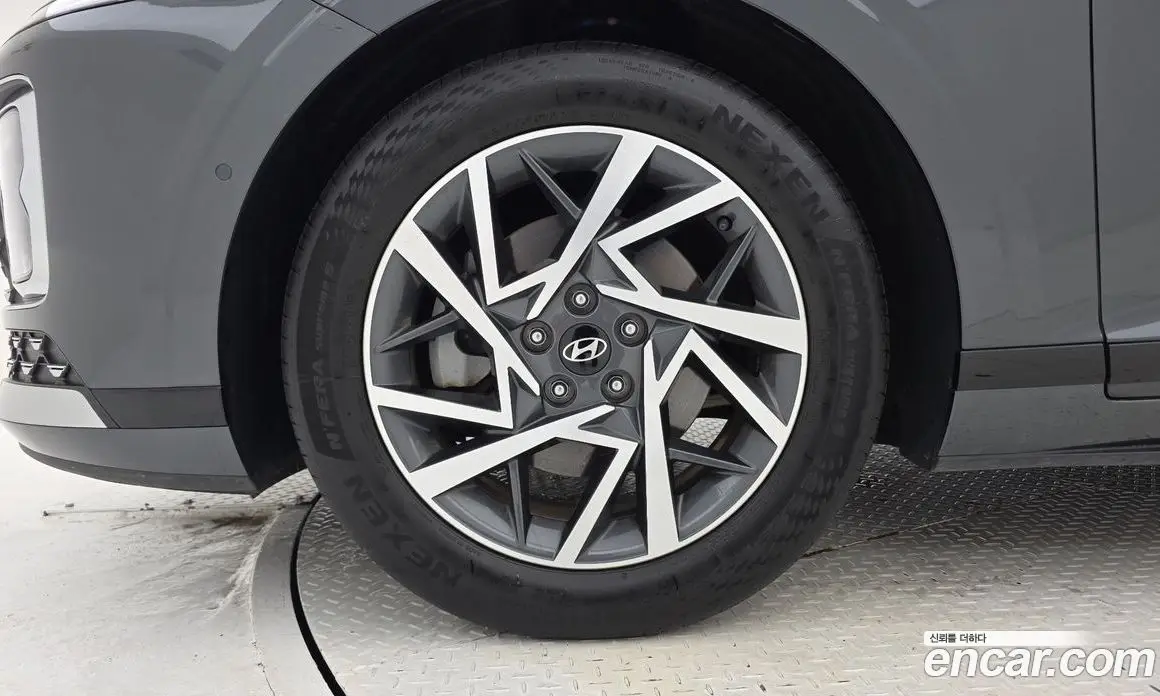 Hyundai Grandeur 2023 2.5 автомат (гидро), фото 5