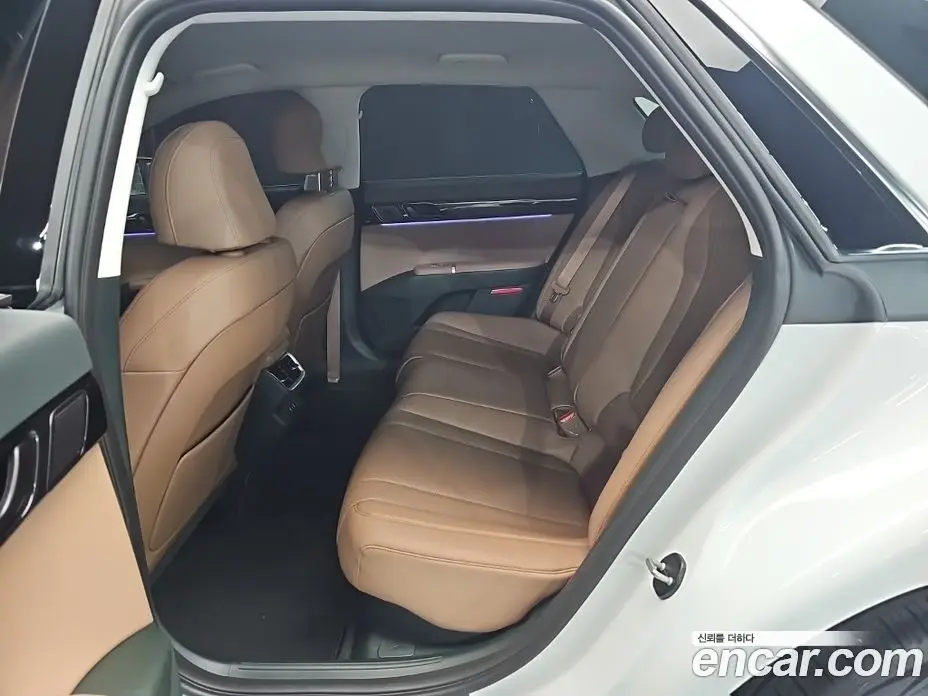 Hyundai Grandeur 2025 1.6 автомат (гидро), фото 12