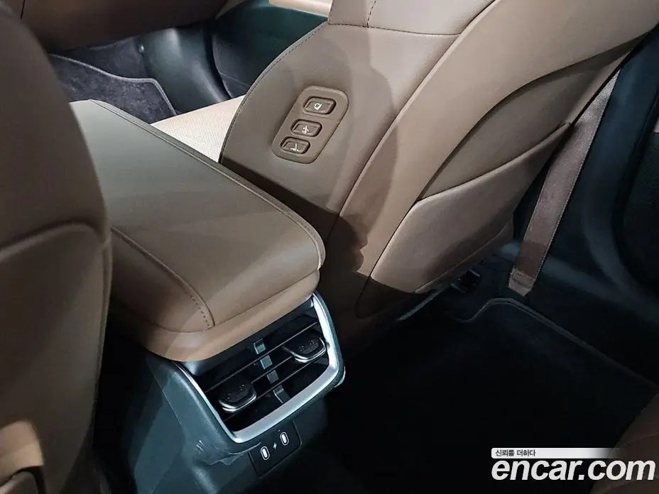 Hyundai Grandeur 2025 1.6 автомат (гидро), фото 14