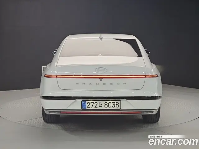 Hyundai Grandeur 2025 1.6 автомат (гидро), миниатюра 3