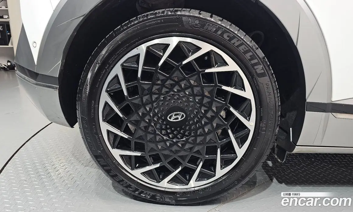Hyundai Ioniq 5 2024 0.1 автомат (гидро), фото 6
