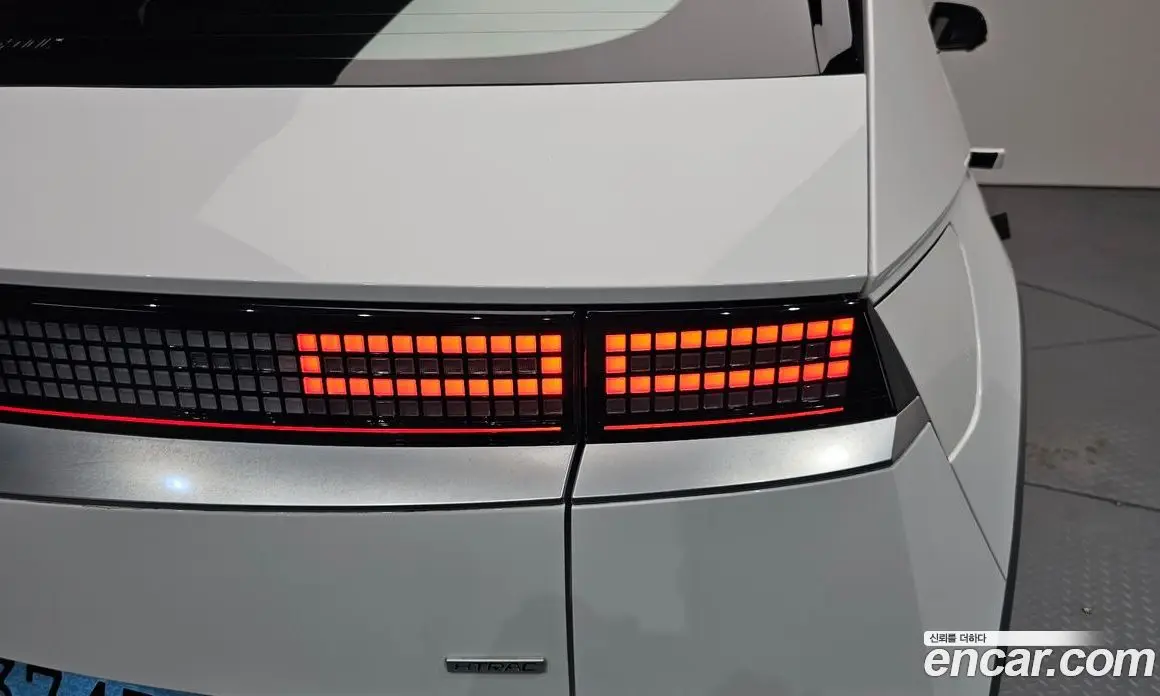 Hyundai Ioniq 5 2024 0.1 автомат (гидро), фото 8