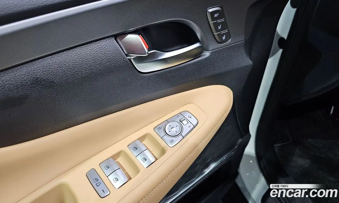 Hyundai Santa Fe 2022 2.2 автомат (гидро), фото 28