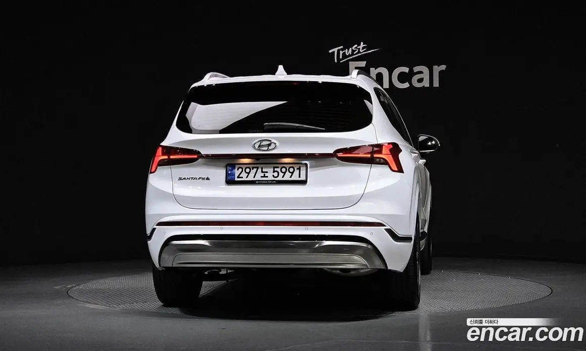Hyundai Santa Fe 2022 2.2 автомат (гидро), фото 4