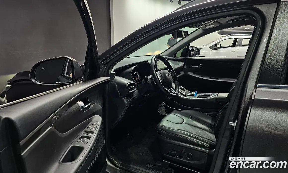 Hyundai Santa Fe 2022 2.2 автомат (гидро), фото 11
