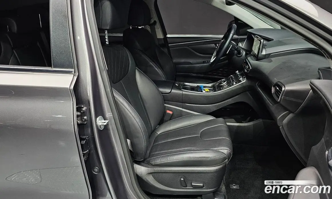 Hyundai Santa Fe 2022 2.2 автомат (гидро), фото 10