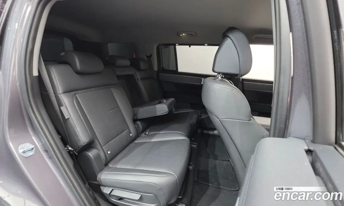 Hyundai Santa Fe 2023 2.5 автомат (гидро), фото 19