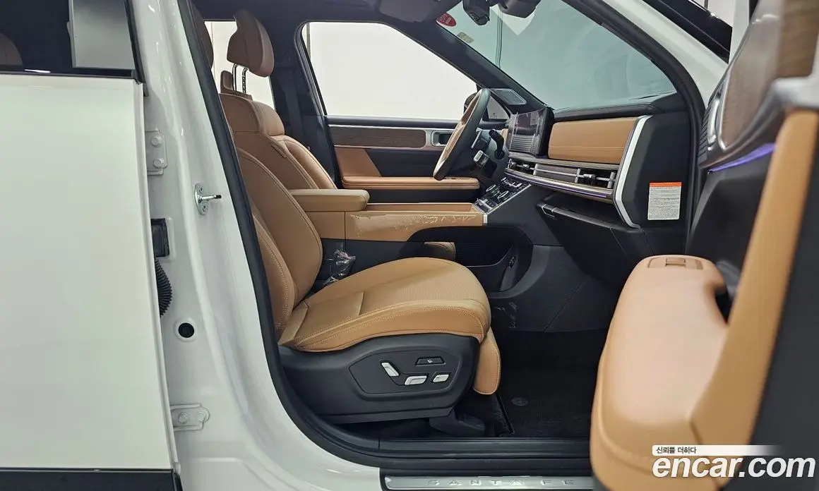 Hyundai Santa Fe 2024 1.6 автомат (гидро), фото 16