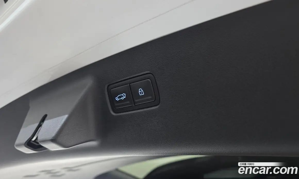 Hyundai Santa Fe 2024 1.6 автомат (гидро), фото 32