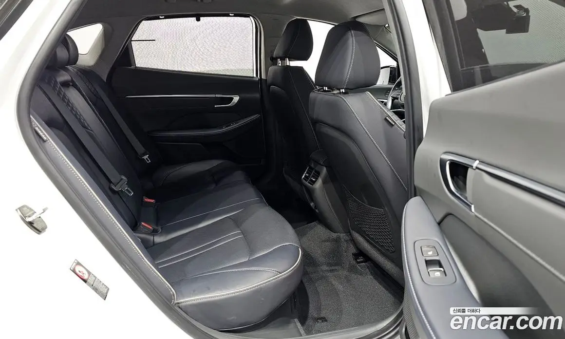 Hyundai Sonata 2021 2.0 автомат (гидро), фото 12