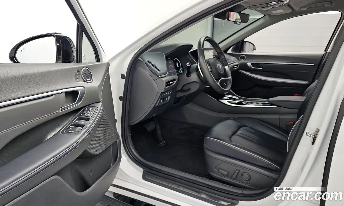 Hyundai Sonata 2021 2.0 автомат (гидро), фото 10